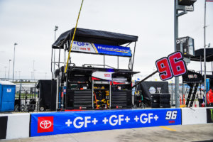 Hollywood Casino 400