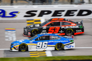 Hollywood Casino 400