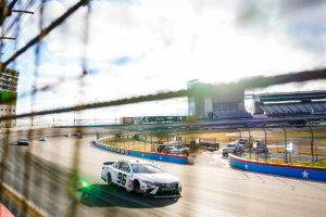 AutoTrader EchoPark Automotive 500