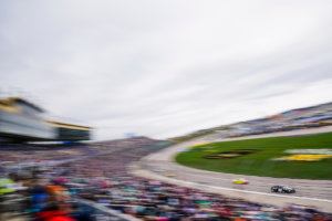 Hollywood Casino 400 at Kansas